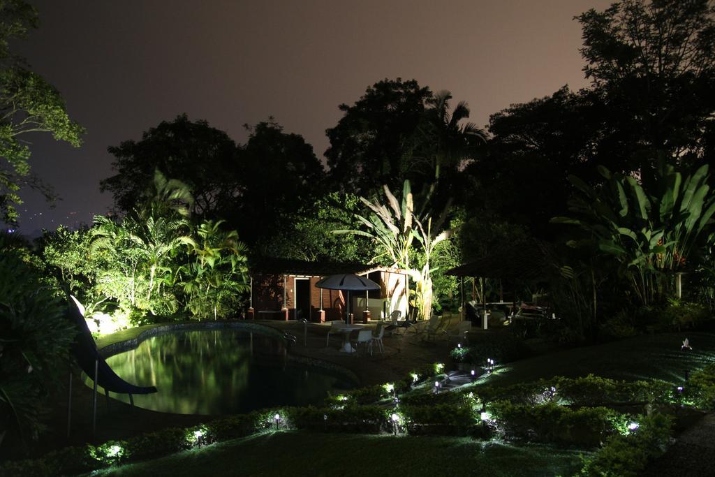 El Jardin De Los Colibries - Pereira, Risaralda 外观 照片